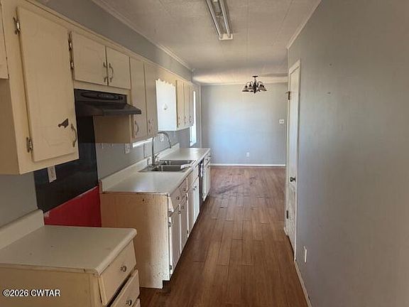 5th image of 315 Walnut St