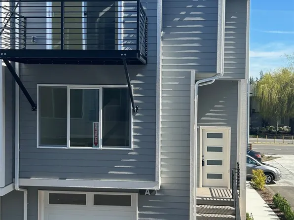 13243 Ambaum Blvd SW #A, Burien, WA 98146