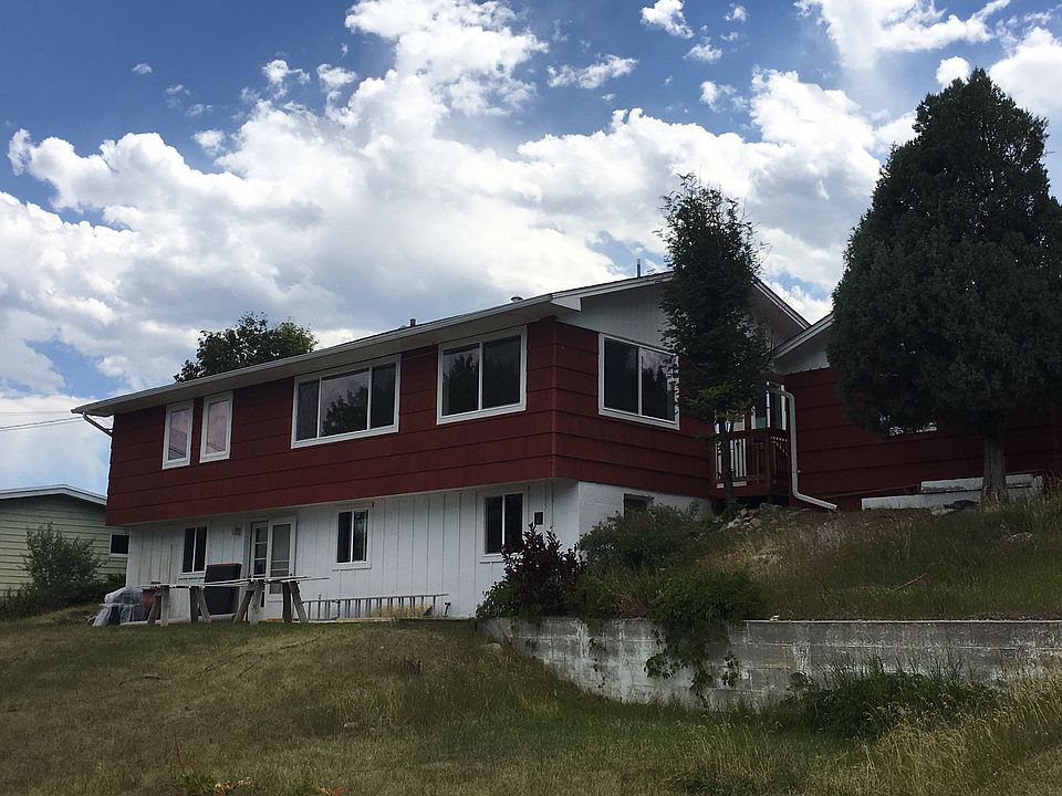 2nd image of 1400 Winne Ave