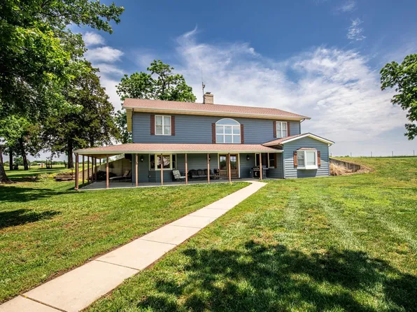 2032 Jackson Rd, Ottawa, KS 66067
