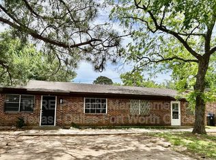 409 Cousins Ln #A, Arlington, TX 76012