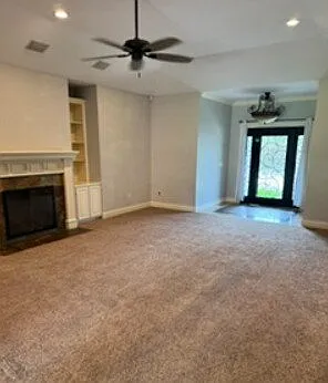 405 Crown Colony Dr — Photo 4