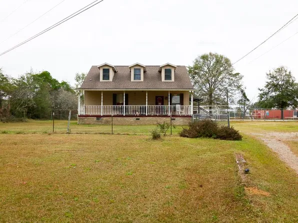 38 Tall Tree Rd, Tifton, GA 31794
