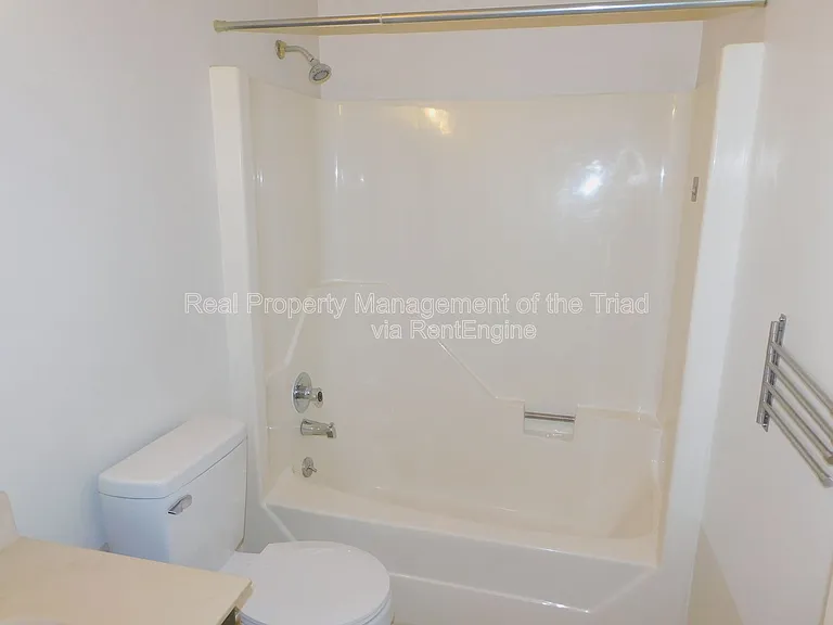 2828 Windy Xing — Photo 14