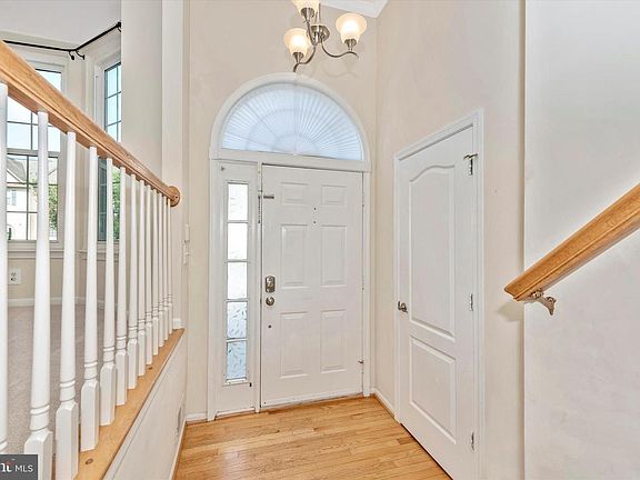 3rd image of 2604 Caulfield Ct