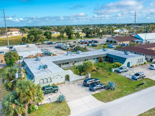 2927 SE 15th Pl, Cape Coral, FL