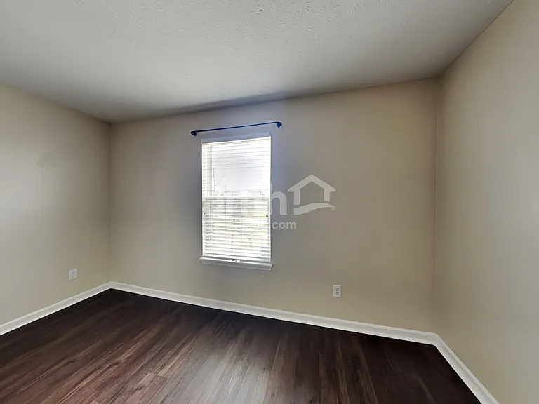 551 Grabill Dr — Photo 15