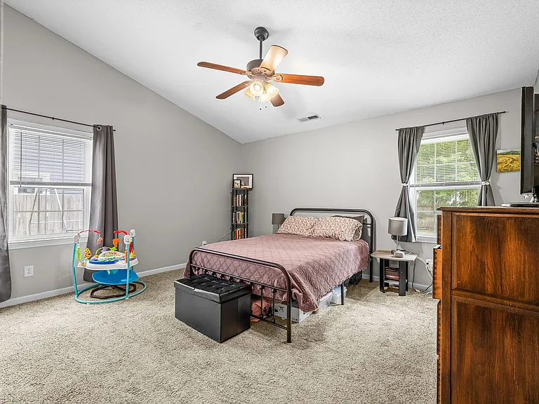 132 Stonemark Ct — Photo 23