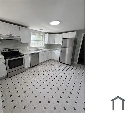 837 Lafayette Ln — Photo 6
