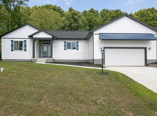 20043 Turquoise Ln, Goshen, IN 46528