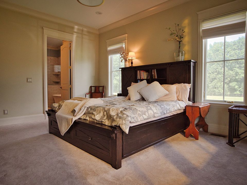 43rd image of this home