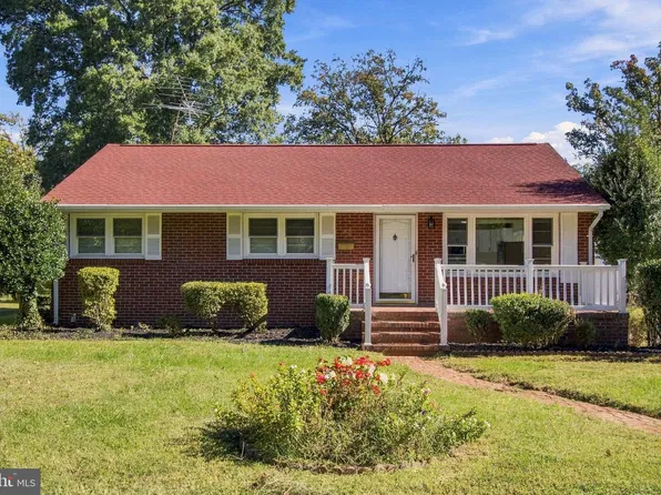 46 Blair Rd, Fredericksburg, VA 22405