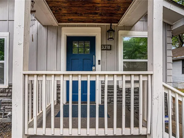 3378 Lavista Dr, Hapeville, GA 30354