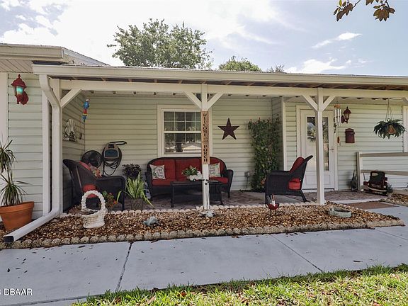 4th image of 641 Tumblebrook Dr