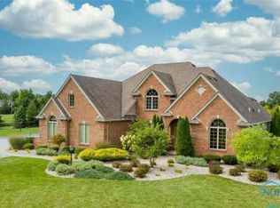 5564 Weckerly Rd, Whitehouse, OH 43571