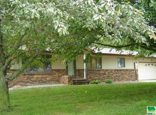 604 S Douglas St, Inwood, IA 51240