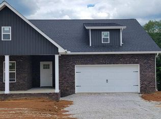 206 Mossy Rock Rd, Clinton, TN 37716