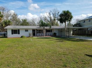 1115 SE Kings Bay Dr, Crystal River, FL 34429