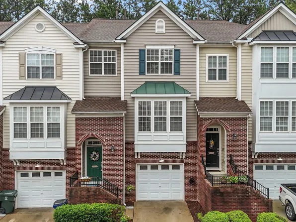 4511 Pale Moss Dr, Raleigh, NC 27606