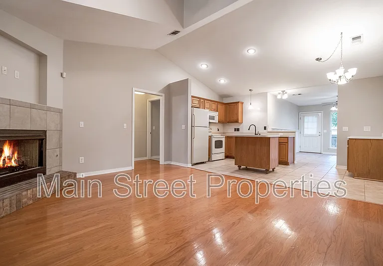 9150 Stillbridge Ln — Photo 3