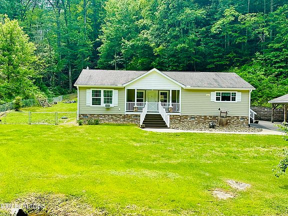2nd image of 3846 Knight Hollow Rd