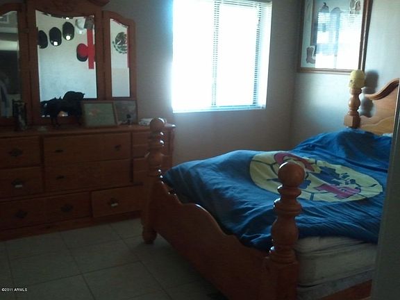 4th image of 3826 N 59th Dr
