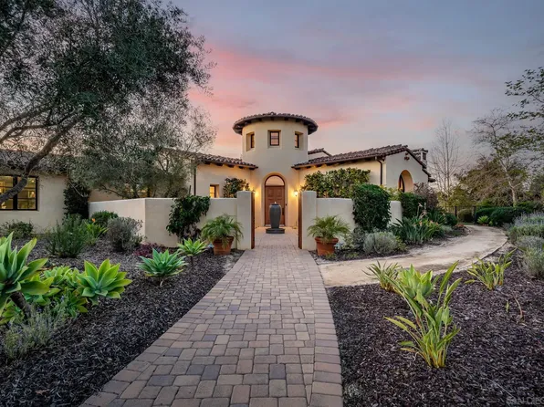 7552 Montien Rd, San Diego, CA 92127
