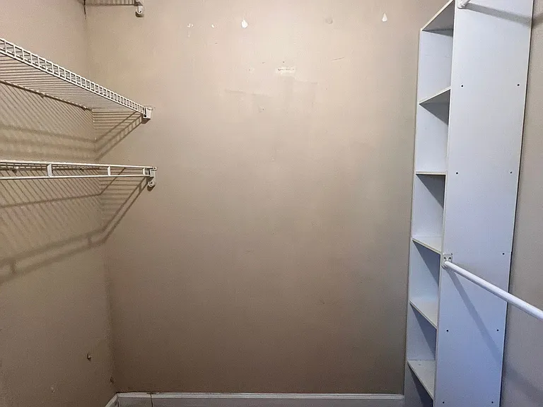 5035 Wiles Rd #8-203 — Photo 19