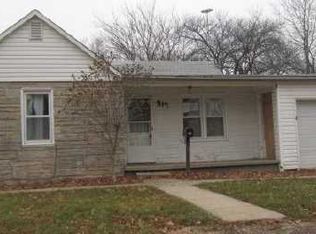 517 SW 13th St, Blue Springs, MO 64015