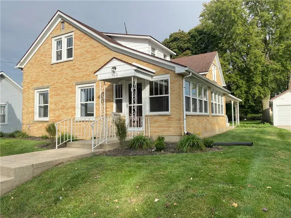 403 N Main St, Pleasant Hill, OH 45359