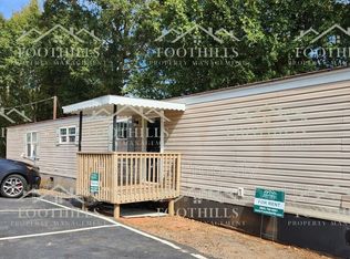 102 Inez St, Anderson, SC 29625