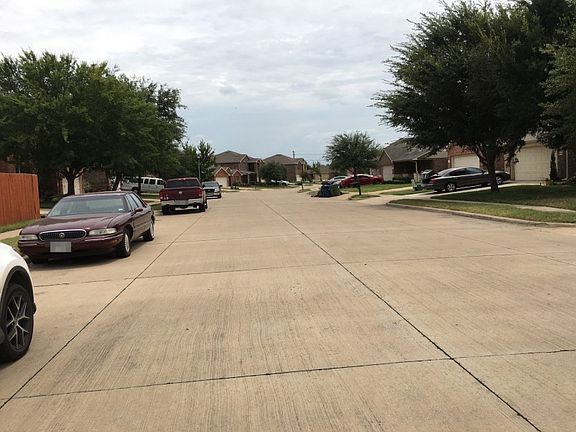 4th image of 2016 Davy Crockett Dr