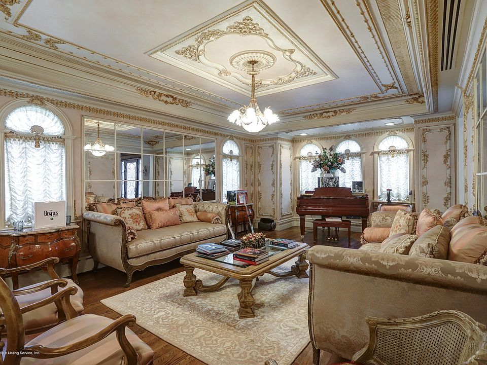 7 Buttonwood Rd, Staten Island, NY 10304 Zillow