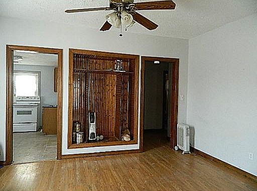 5th image of 702 E Court St