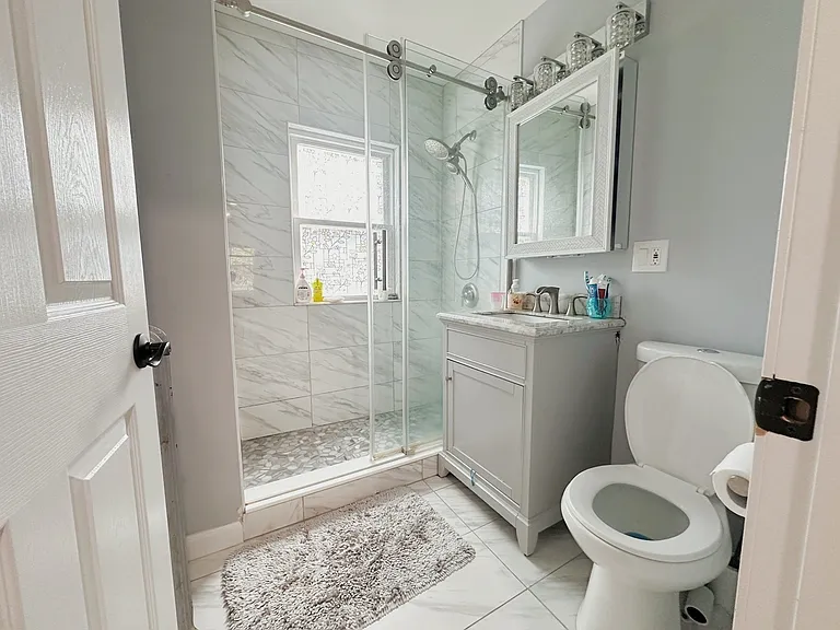 1 Vincent Ave — Photo 10