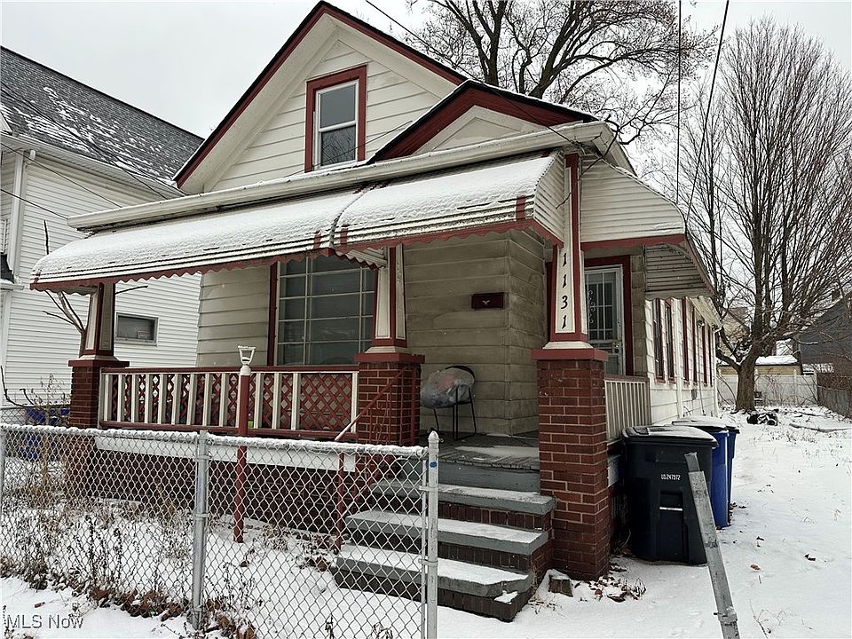1st image of 1131 E 66th St