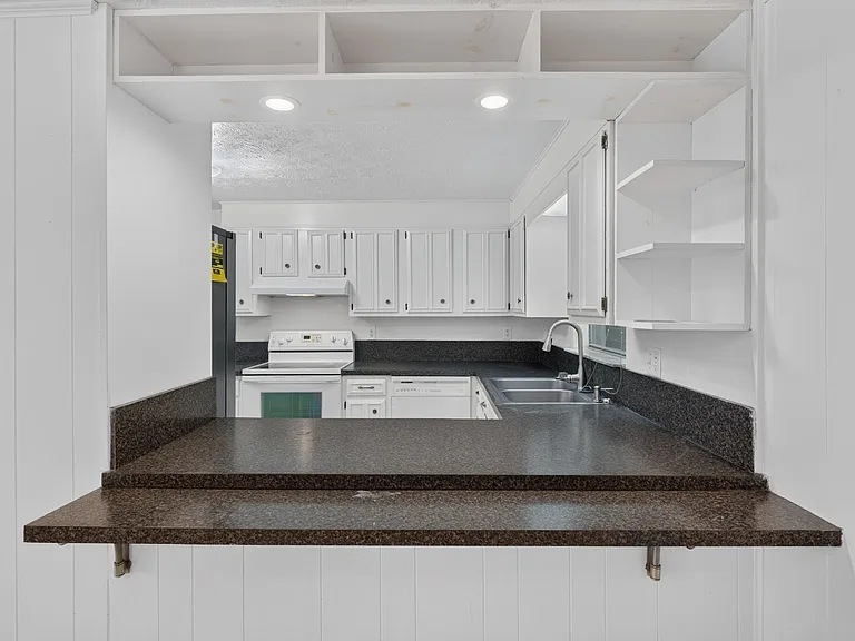 9954 Larkdale Ct — Photo 13