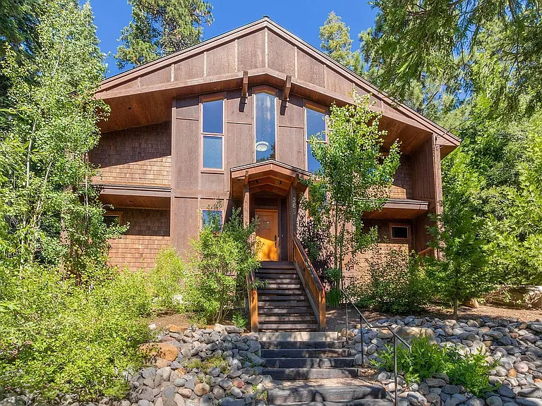 365 Fairway Dr — Photo 24