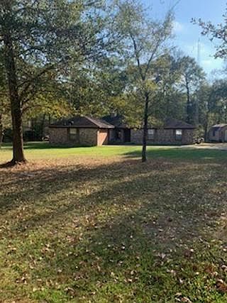 1st image of 96 Wood Lodge Dr