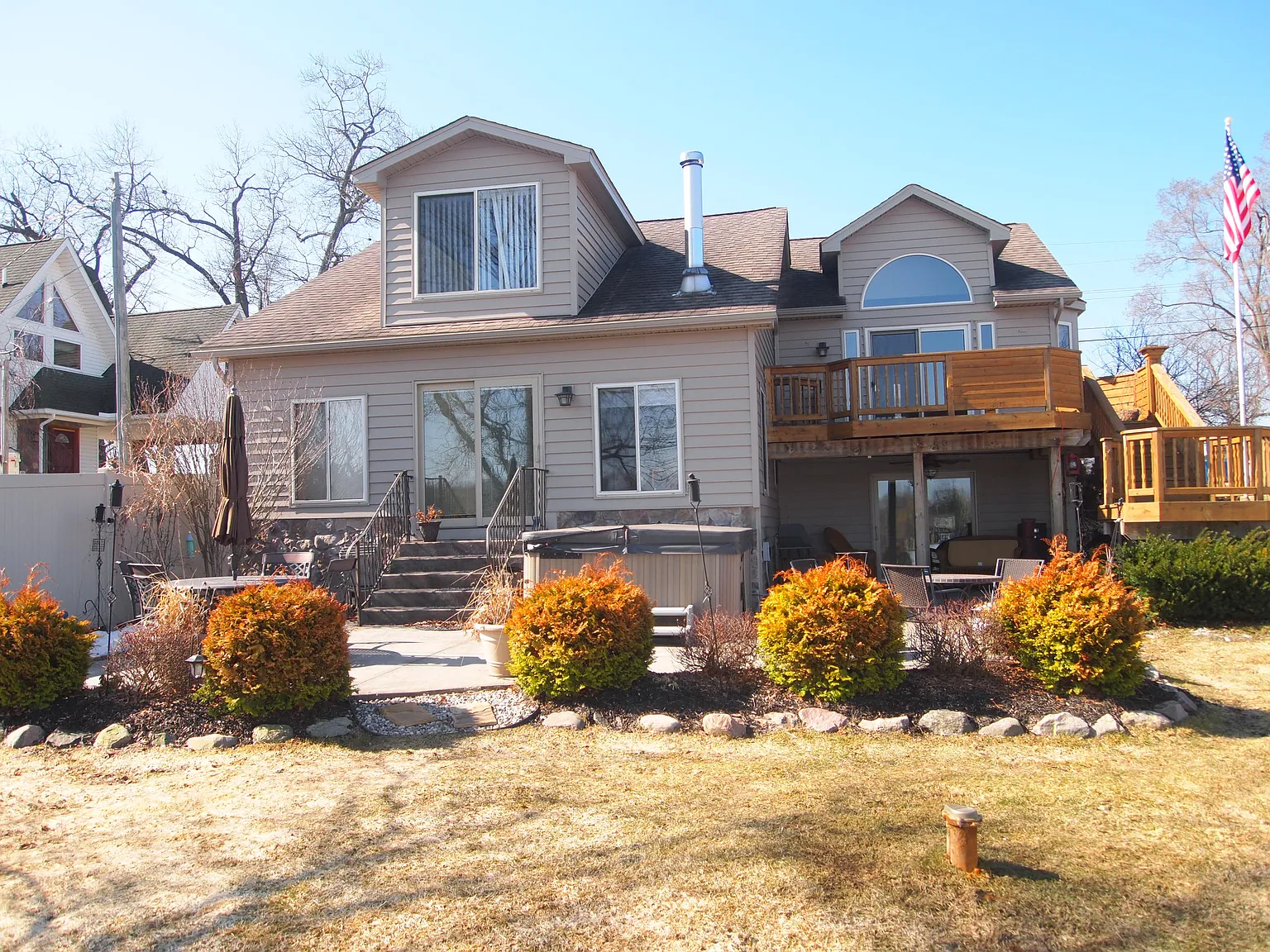 10100 Mary Lee Ave photo 1