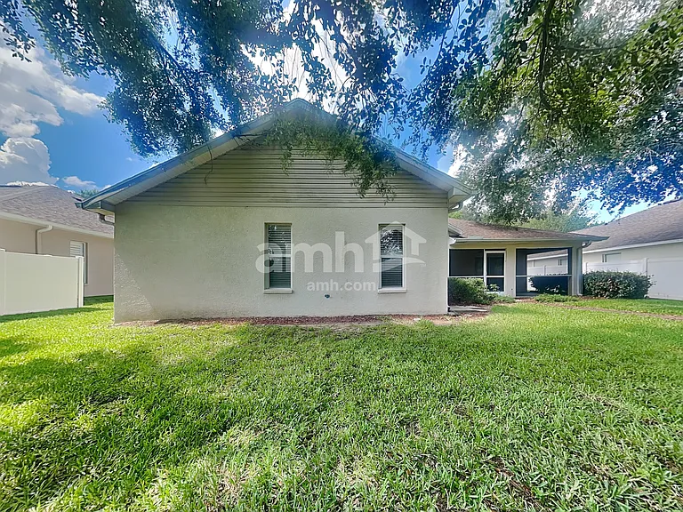 1033 Legends Pass Dr — Photo 21