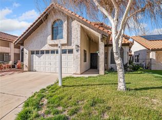 19246 Pine Way, Apple Valley, CA 92308