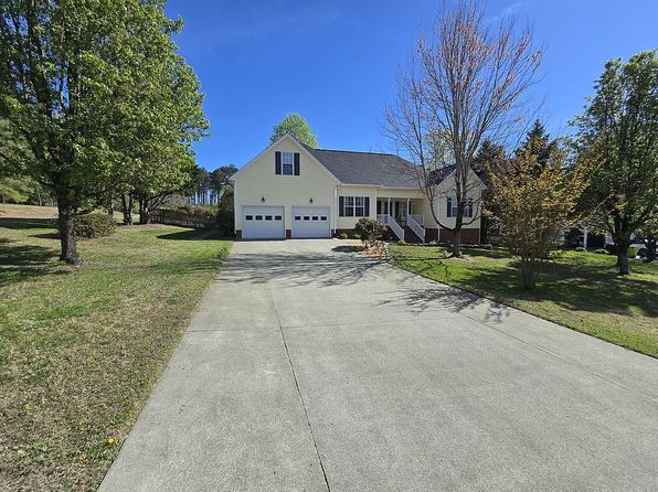 101 Maple St