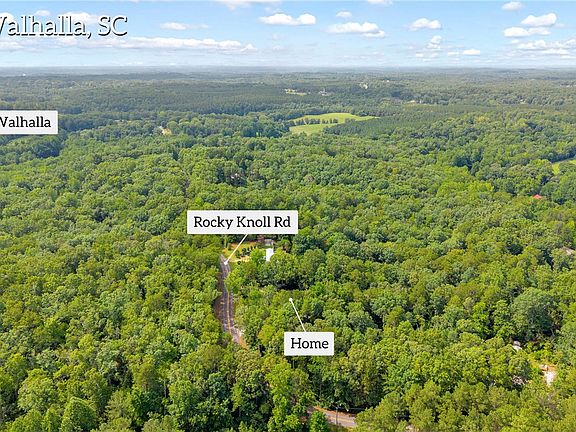 4th image of 383 Rocky Knoll Rd