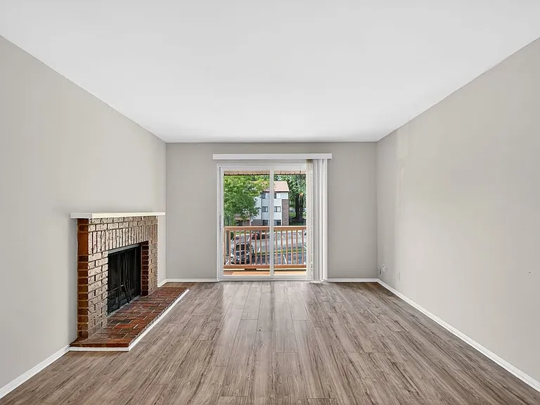 1536 Springlet Ct #31 — Photo 8