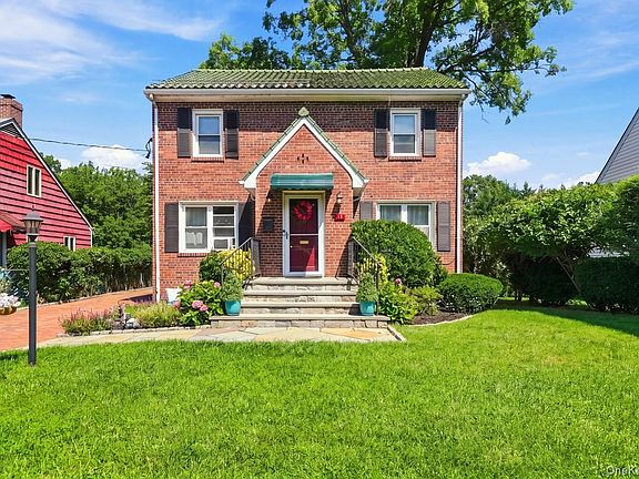 2nd image of 34 Keats Avenue