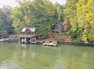 728 Oscar Rock Rd, Clayton, GA 30525