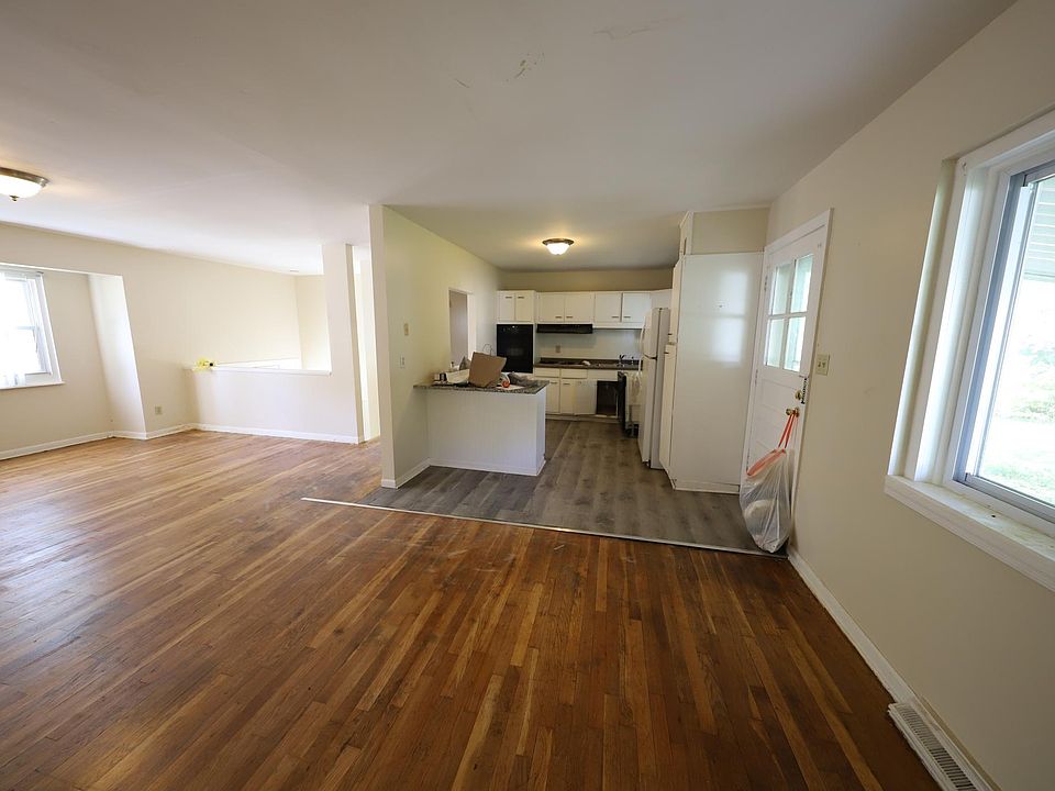 1st image of 7712 Burkey Dr