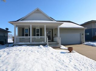 7323 Arctic Fox Dr, Madison, WI 53719