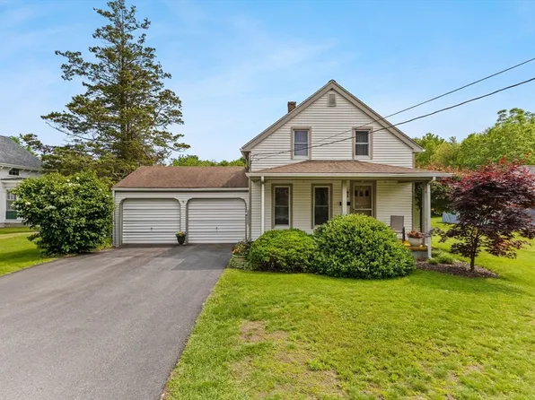 154 Main St, Swansea, MA 02777